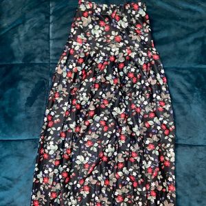 Vintage knee length skirt